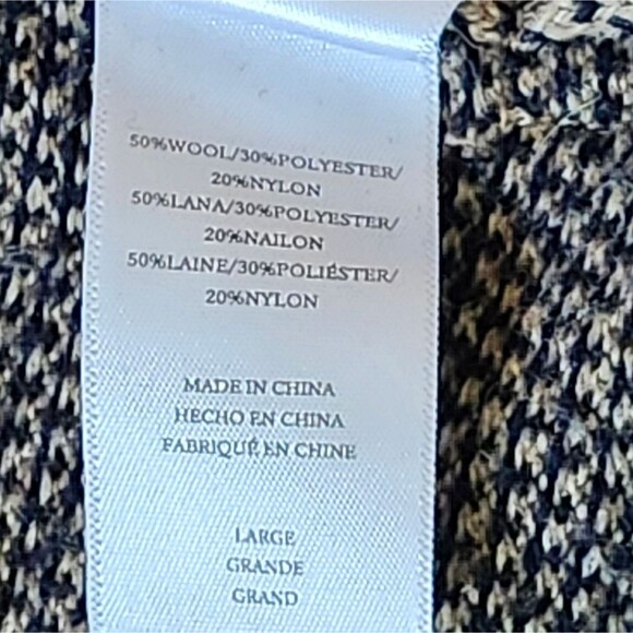 Rails Navy and Flax Tan Rune Wool Blend Sweater. Sz. L - Picture 4 of 9